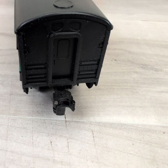 Lionel 6-151043 Reading Company Passenger Car W/ Box - Picture 4 of 13